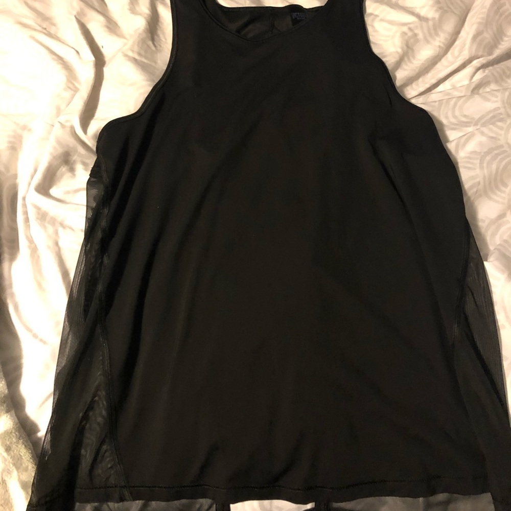 VS tank top